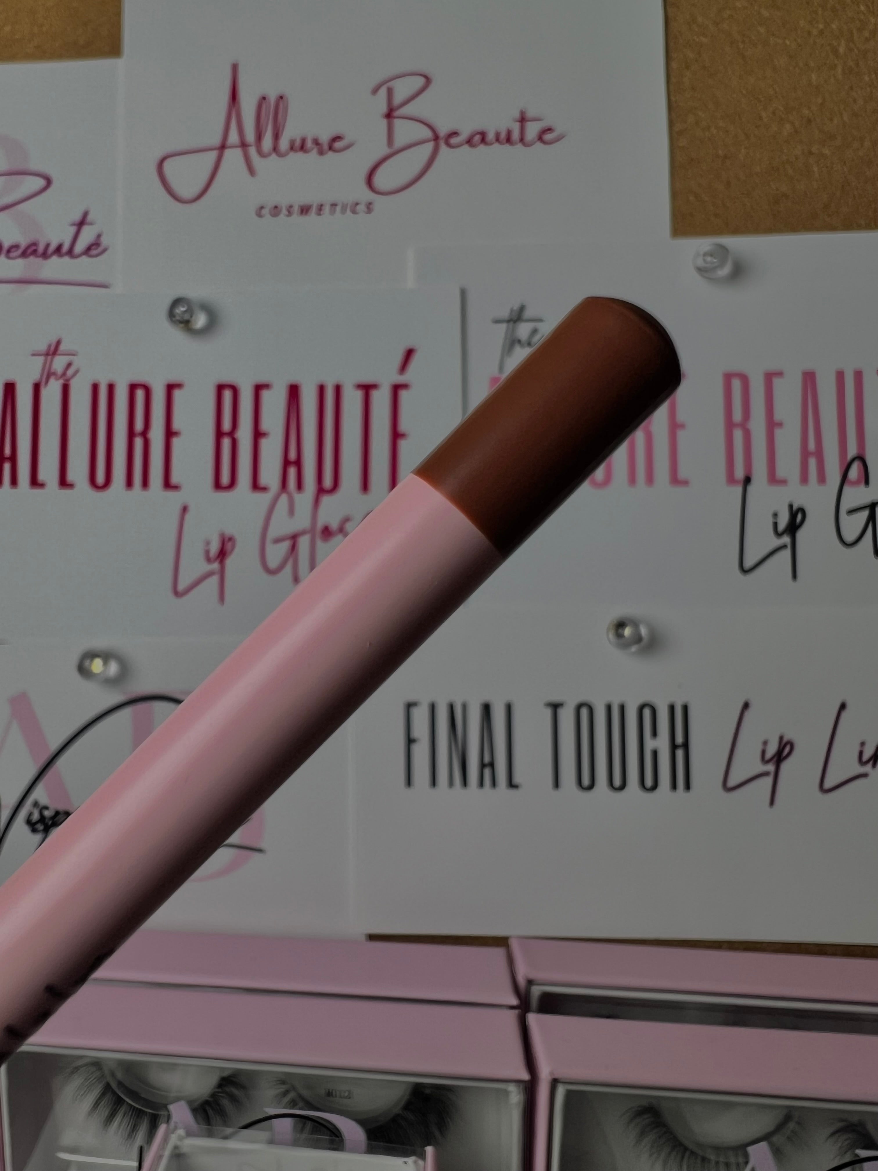 Final Touch Lip Liner
